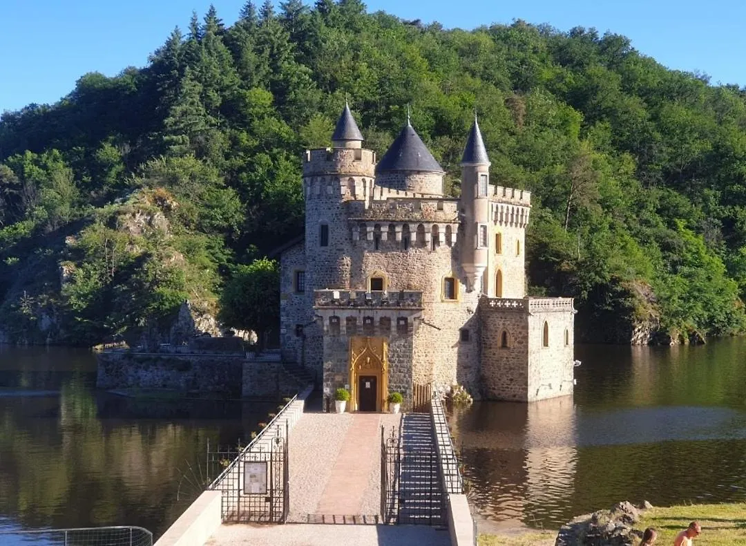 Terre D'Oyali Hotel Saint-Rirand