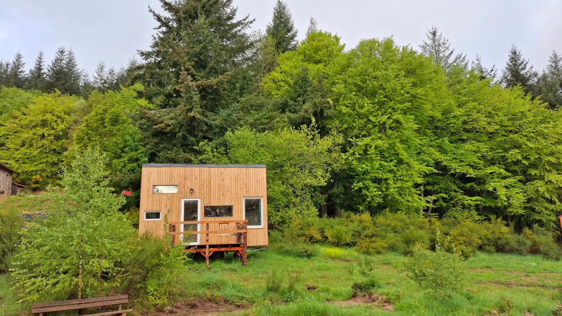 Campsite Terre D'Oyali Hotel Saint-Rirand